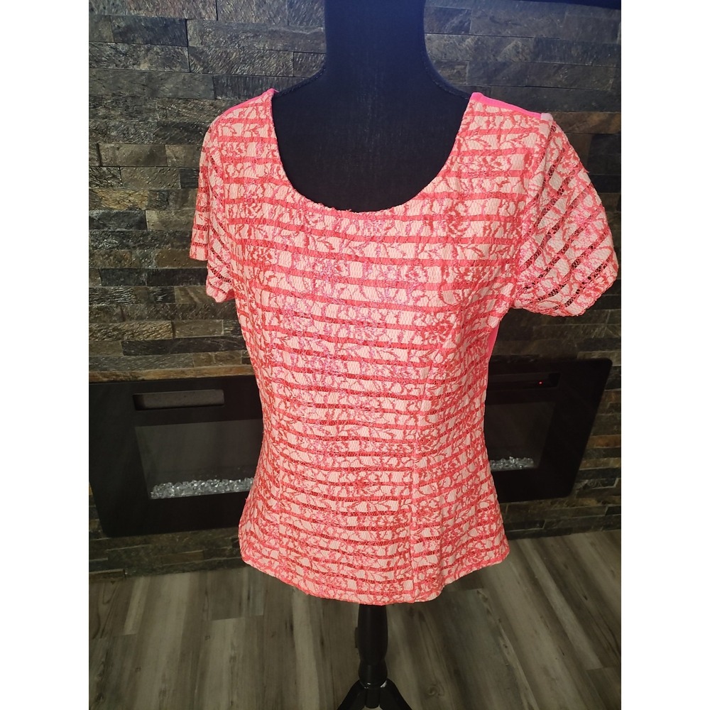 Marineblu Lace Coral & Cream Top With Back Zipper Size 1X New Without Tags